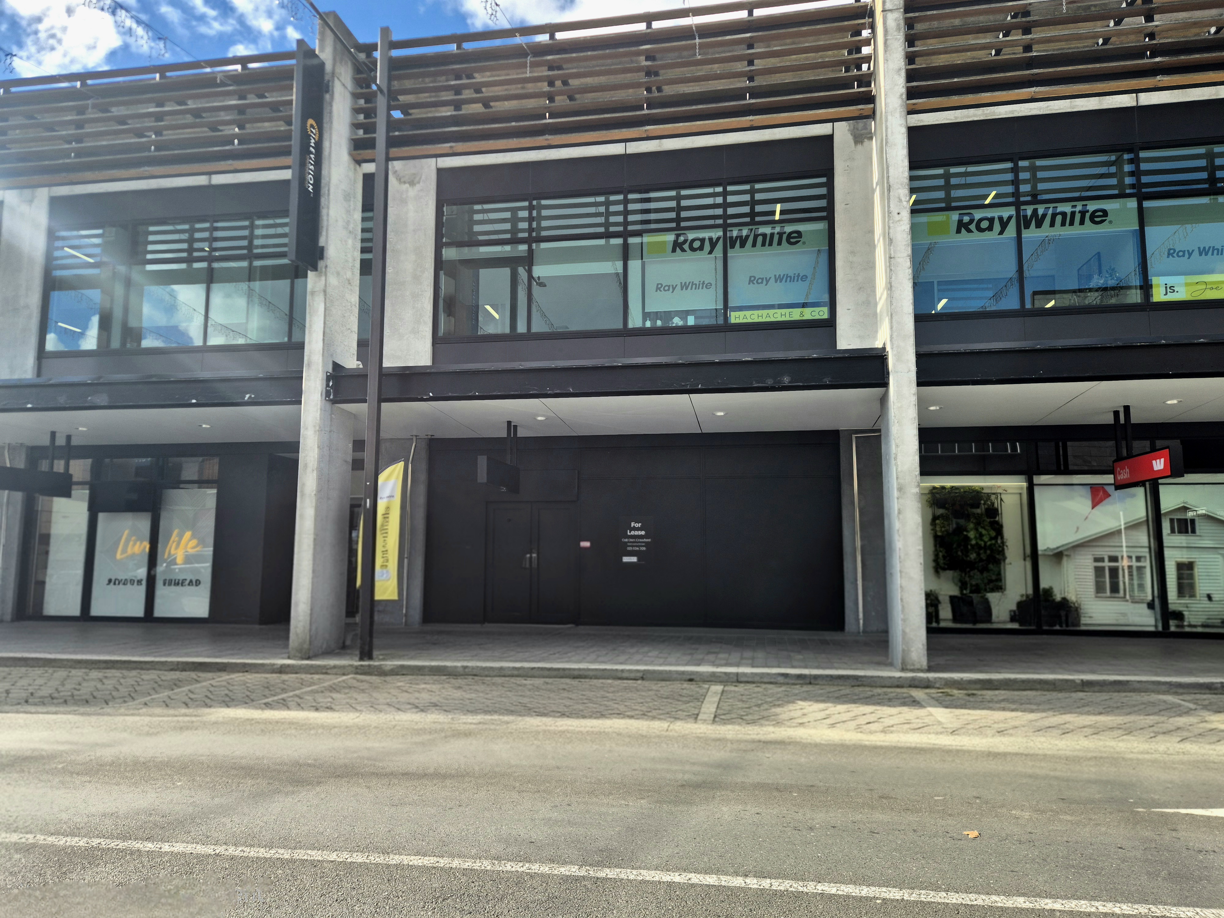 Westgate  Quality ground floor office at Northwest