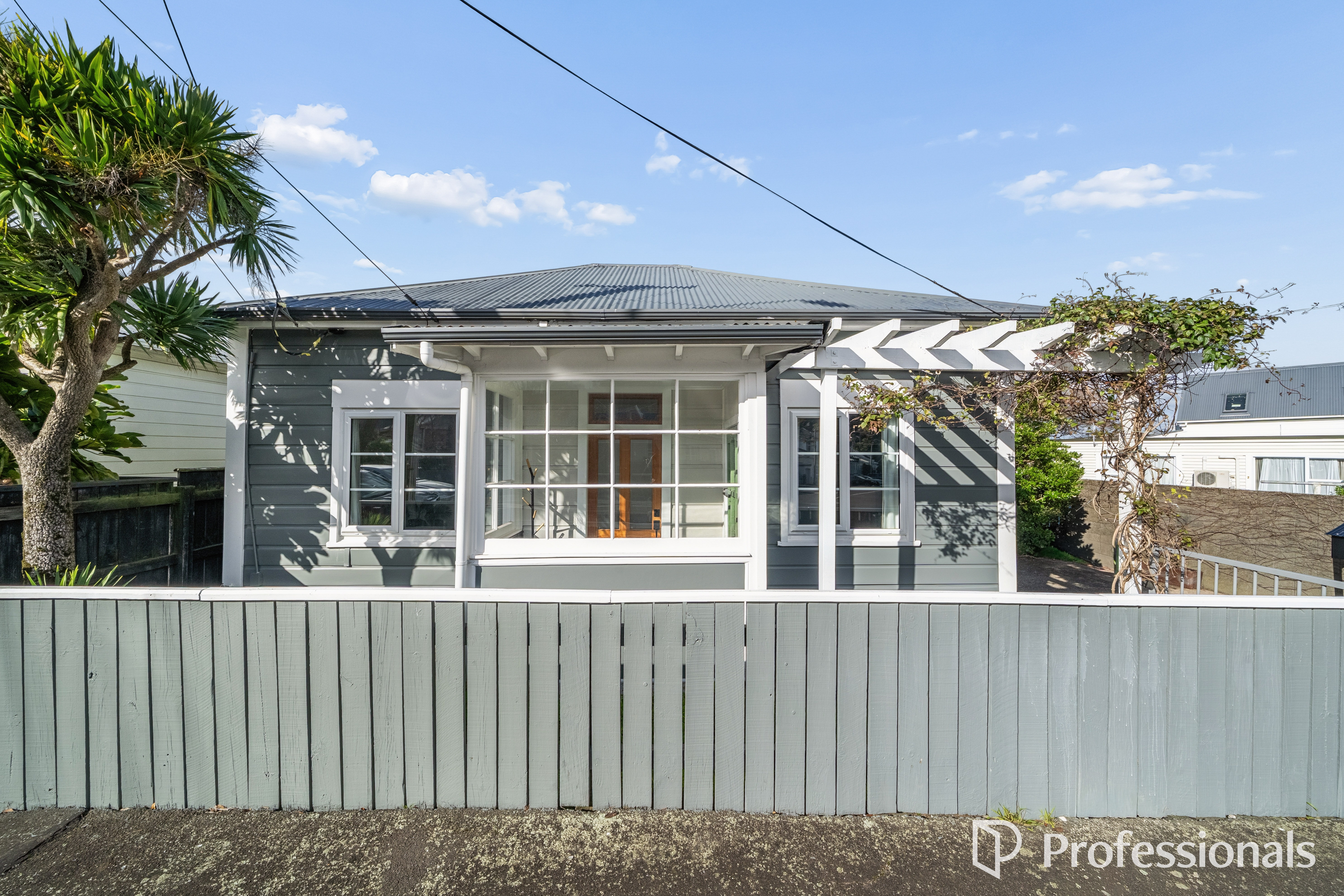 Petone 3 Bedroom CHARACTER CHARM - AN OPPORTUNITY NOT TO BE MISSED!